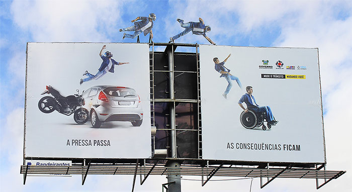 عواقب تصادف با موتور سیکلت | بیلبورد تبلیغاتی تصادفات در برزیل | آیمارکتور