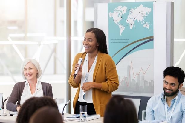 خرید پخش زنده در تجارت الکترونیک