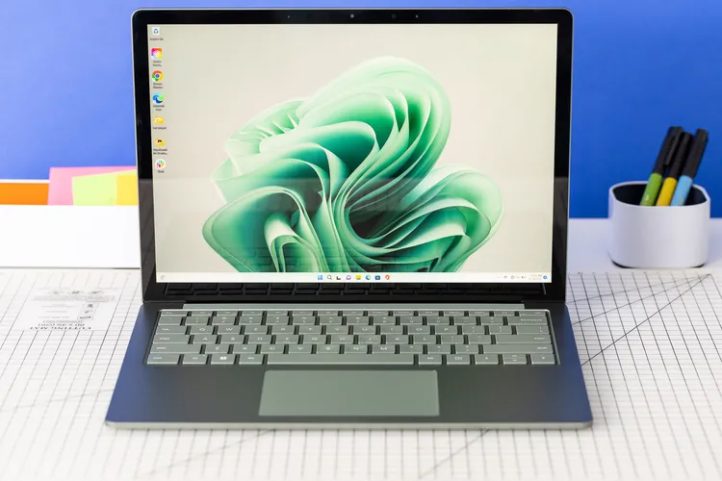 لپ تاپ Microsoft Surface Laptop 5