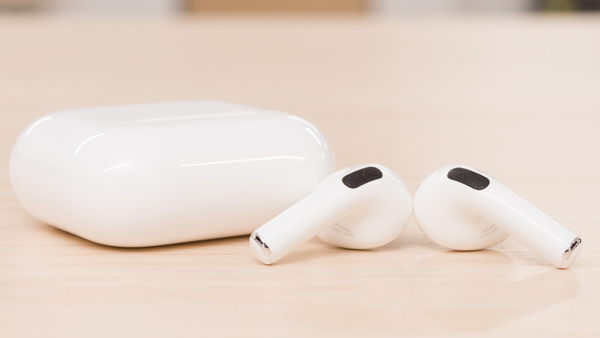 Apple AirPods3 (نسل سوم) - بهترین ایرباد برای آیفون