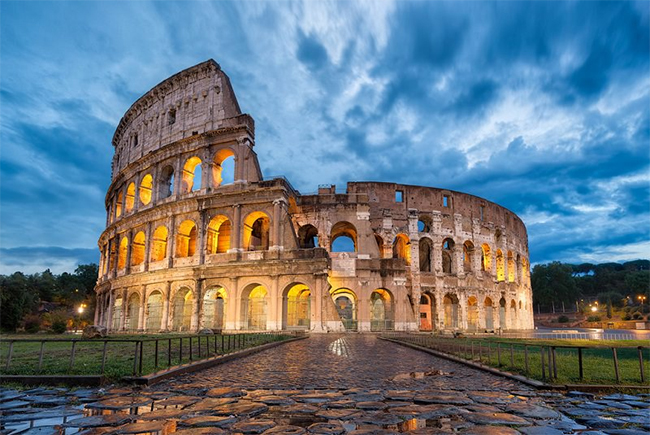 کولوسئوم (رم، ایتالیا) (The Colosseum)