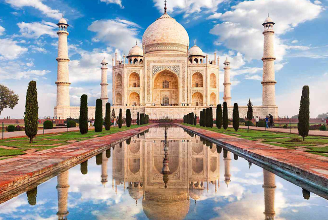 تاج محل (آگرا، هند) (Taj Mahal) یکی از زیباترین عجایب هفتگانه دنیا