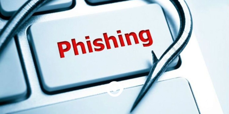 فیشینگ کلاه برداری